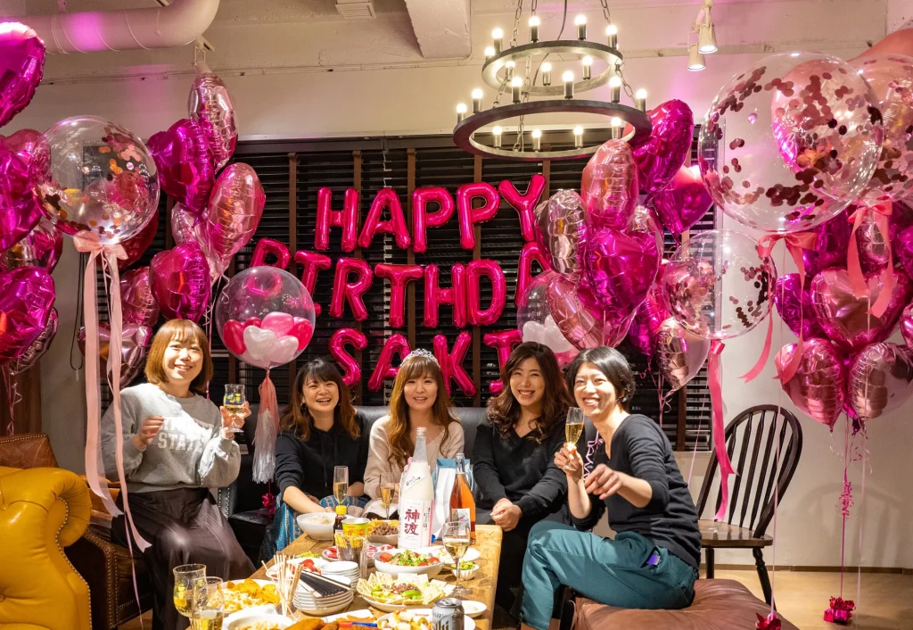 バースデーホームパーティー装飾