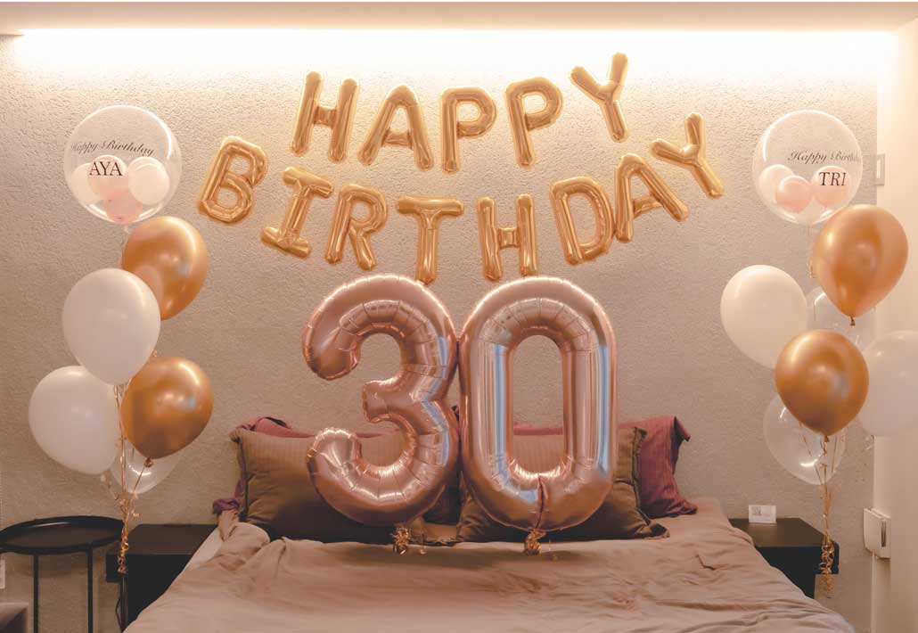 恋人へ30歳のお祝いバルーン装飾