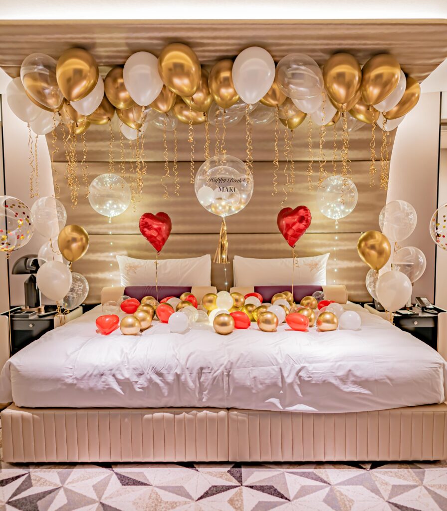 ラグジュアリーサプライズデコレーション