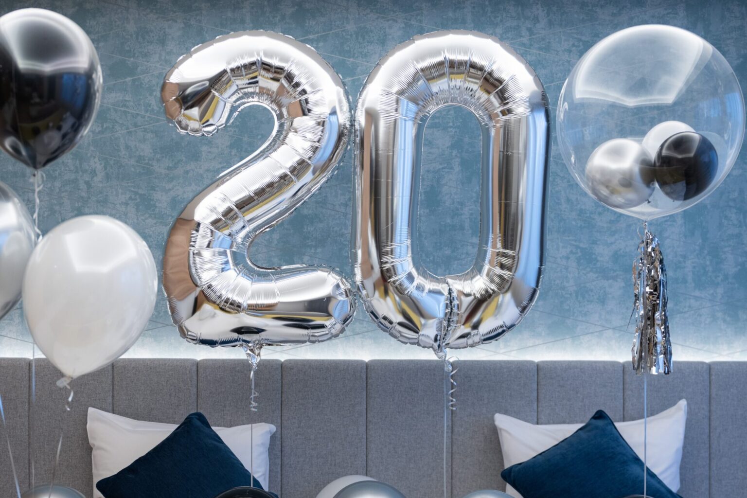 誕生日年齢バルーン装飾