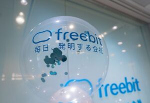 入社式イベント、企業のロゴ入りバルーン装飾