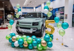 納車　バルーン装飾