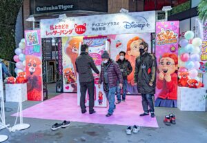 ディズニー　フォトスポット　バルーン装飾