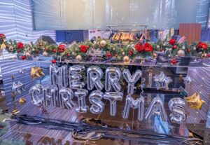 飲食店のクリスマスイベントバルーン