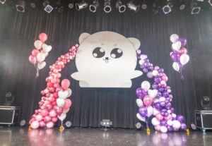 スタジオのアイドル生誕祭フォトスポット装飾