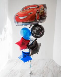 カーズモチーフの子供のお誕生日お祝いバルーンギフト