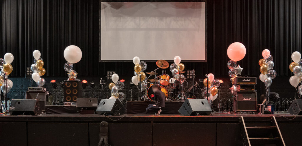 エントランスでのファミリーデーのバルーンアレンジメント装飾 #035